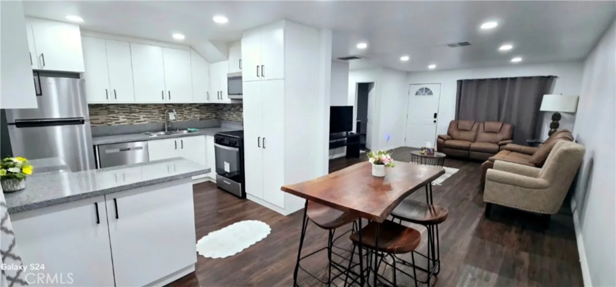 17045 Roscoe Boulevard #2 photo 1
