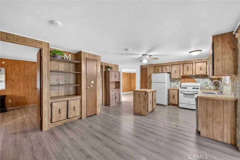 41926 Juniper photo 9