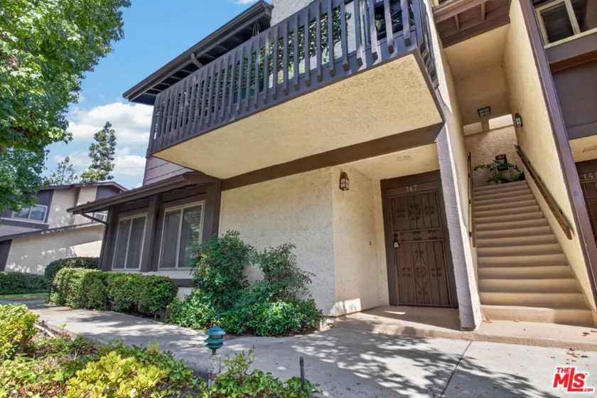 6716 Clybourn Avenue #147 photo 34