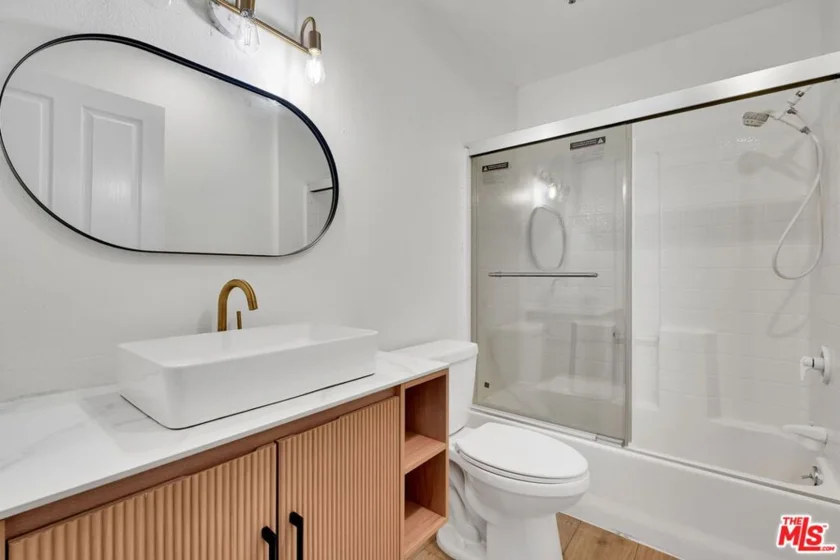 4501 Cedros Avenue #206 photo 9