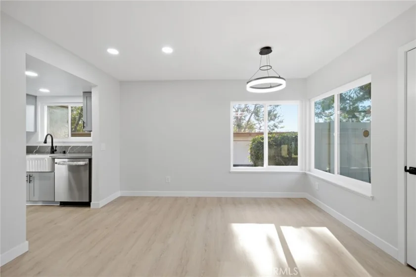 2351 Sutter Way #242 photo 8