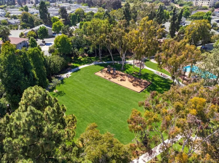 7843 Camino Glorita photo 8