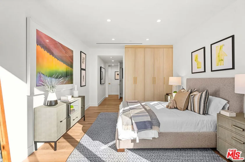 10601 Wilshire Boulevard #504 photo 23