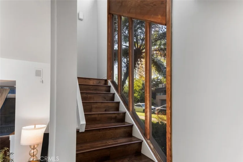 10396 Almayo Avenue #1 photo 2