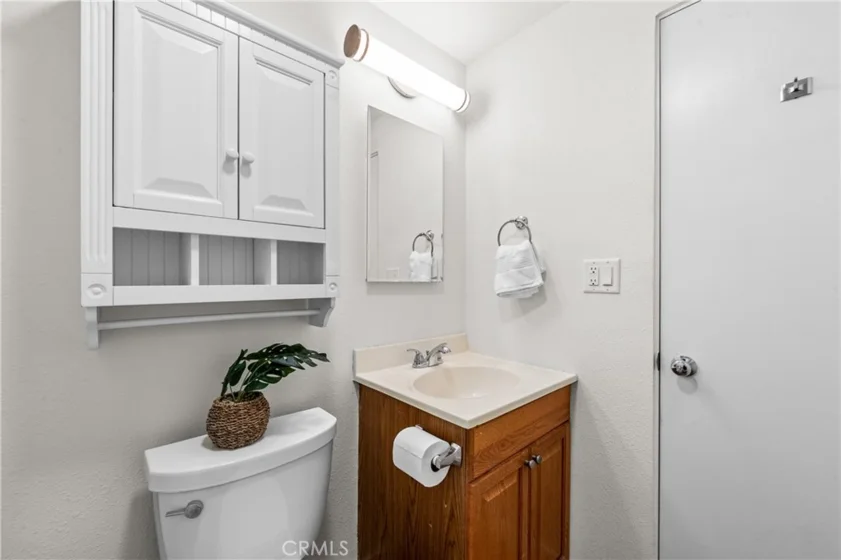 6800 Lampson photo 40