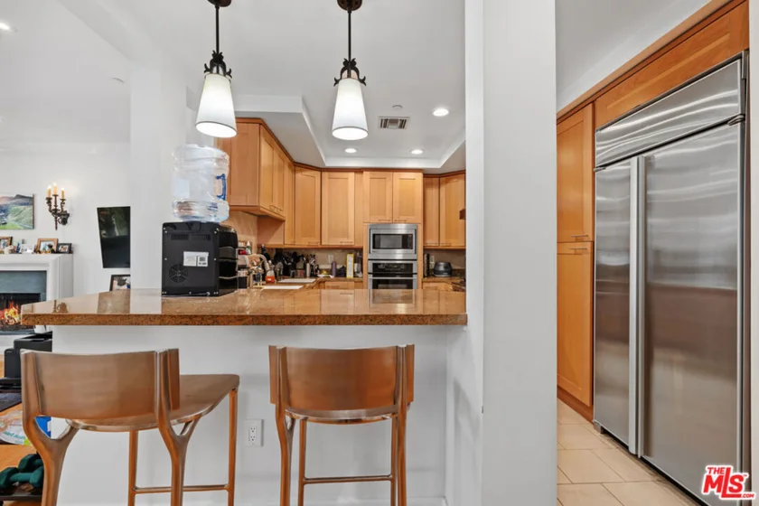 411 N Oakhurst Drive #305 photo 10