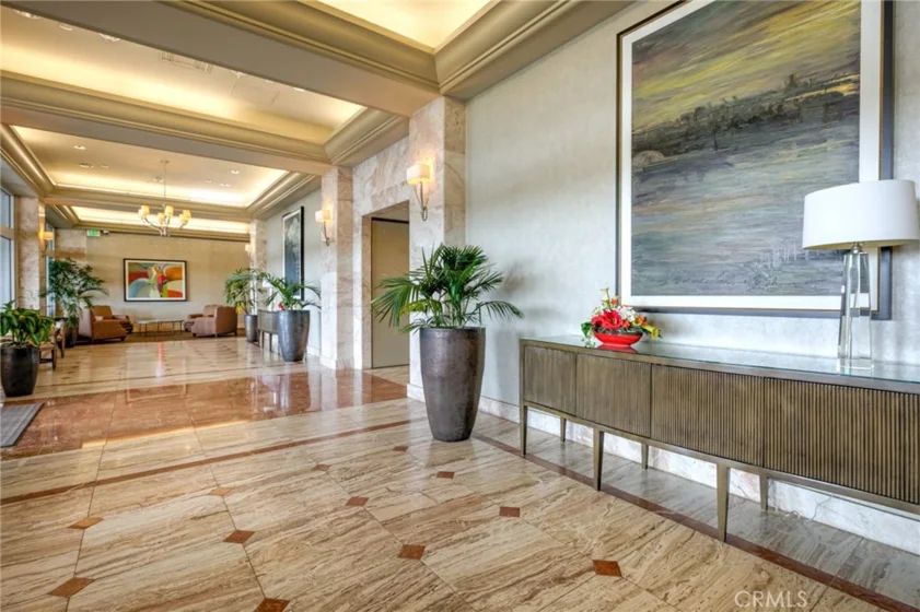 525 E Seaside Way #807 photo 33