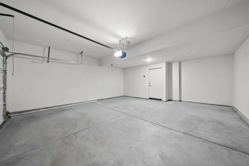 5223 Surfwalk Way #111 photo 21