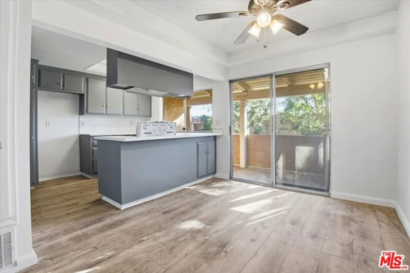 13722 Red Hill Avenue #60 photo 1