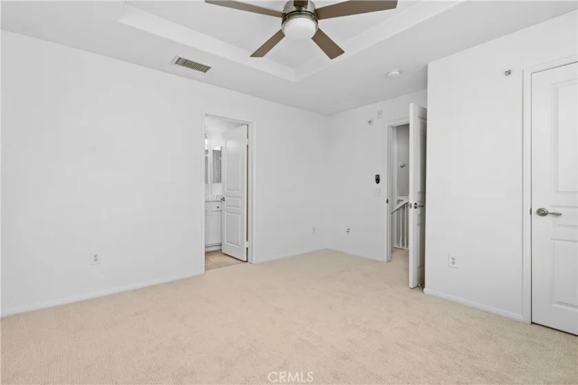 24 Valmont photo 15