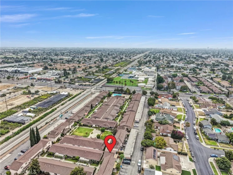 10761 Magnolia Avenue #101 photo 34