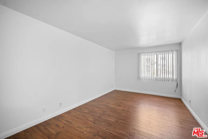 1425 W 12th Street #157 photo 14