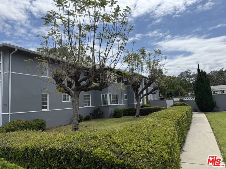 4034 Abourne Road #A photo 1