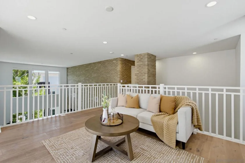 8442 Distinctive Drive photo 27