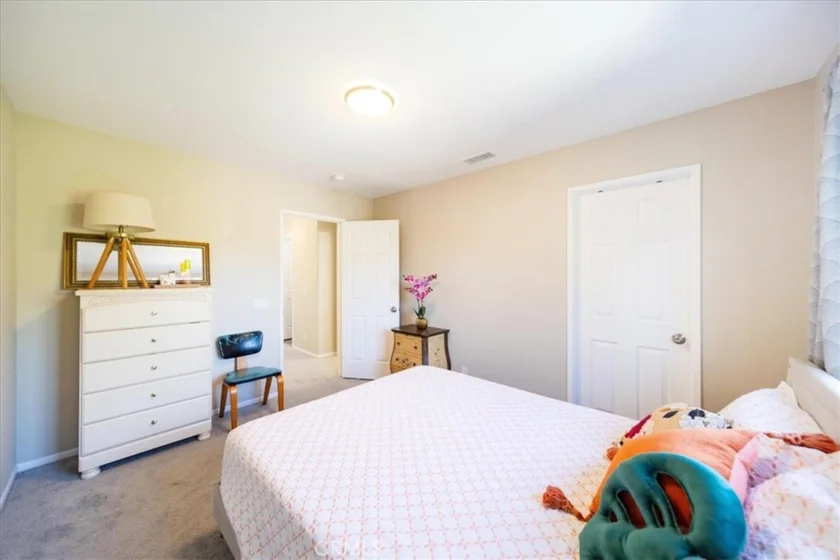 30940 Branford photo 30