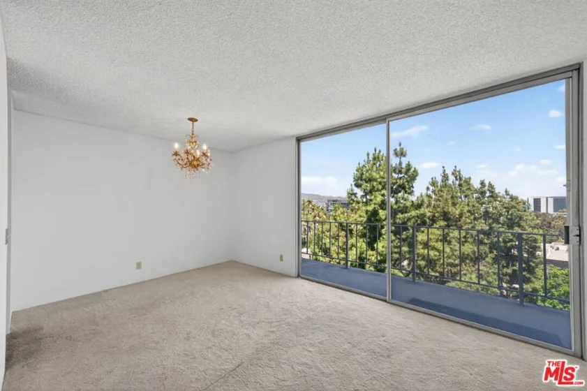 100 S Doheny Drive #719 photo 8
