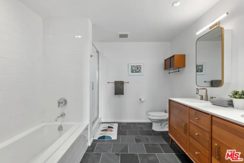 1155 S Grand Avenue #808 photo 6