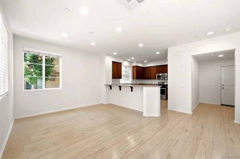 1475 Egret #2 photo 5