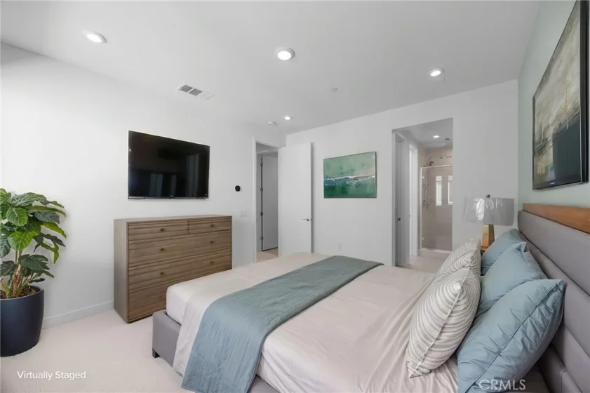 669 S Lyon Street photo 36