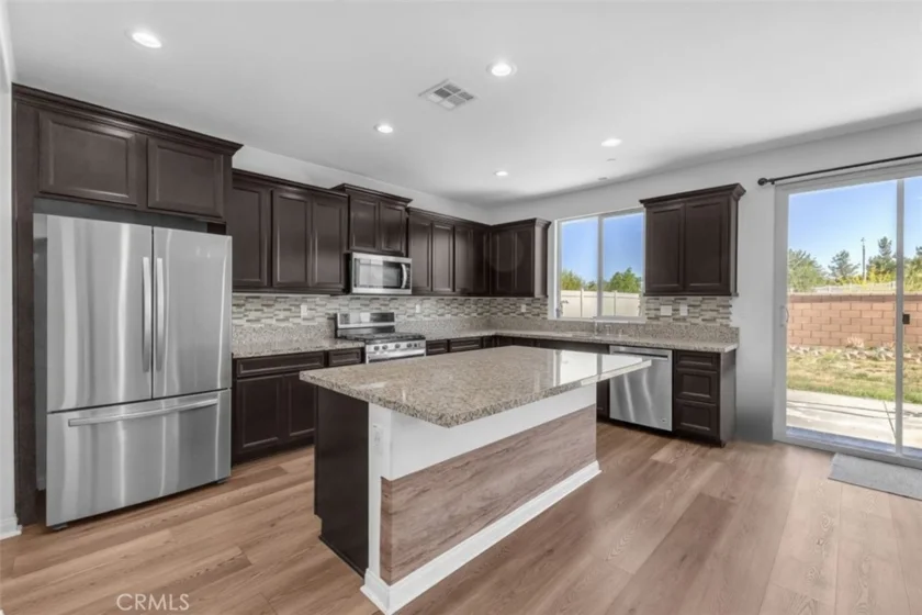 30536 Astoria Lane photo 8