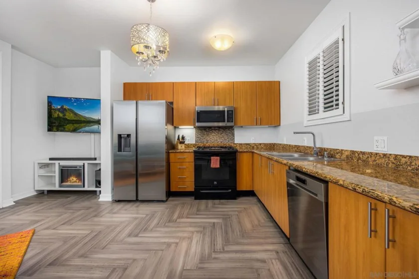 1480 Broadway #2308 photo 13