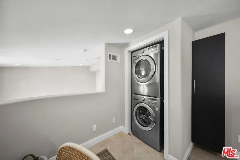 5727 Camellia Avenue #108 photo 19
