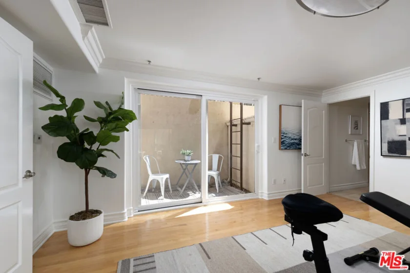 11723 Mayfield Avenue #3 photo 6
