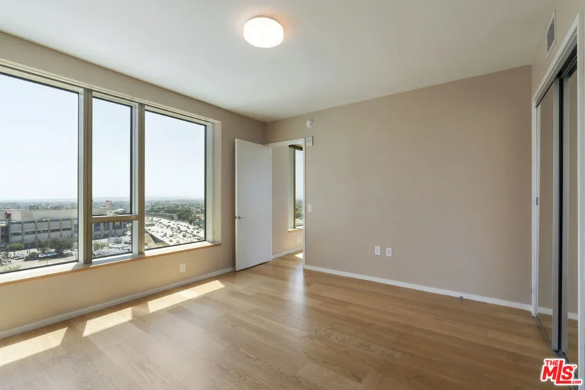 889 Francisco Street #1206 photo 11