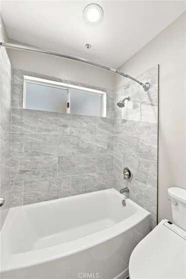 451 S Oakland Avenue #2 photo 30