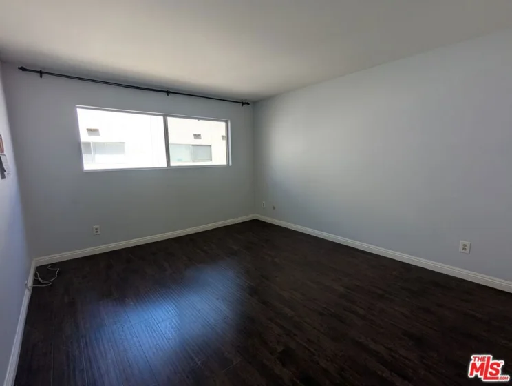 5412 Lindley Avenue #218 photo 12