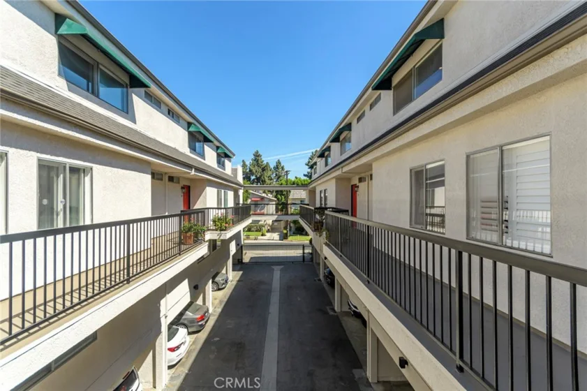 4660 Coldwater Canyon Avenue #20 photo 40