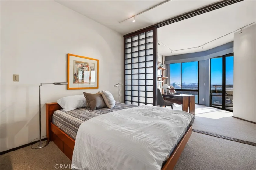 1310 E Ocean Boulevard #1604 photo 20