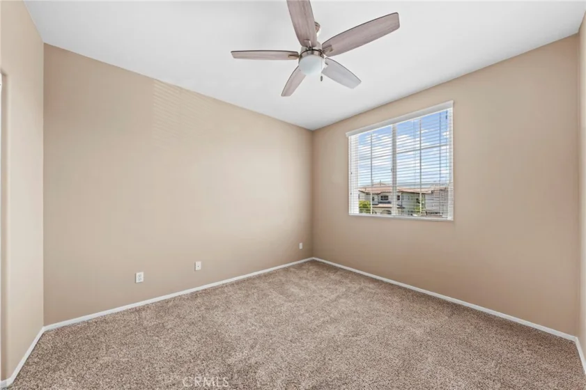 45729 Elm Place photo 36