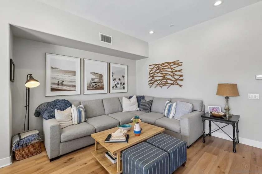 2820 Carleton Street #25 photo 8