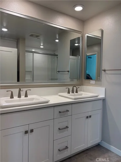 145 Bowery photo 12