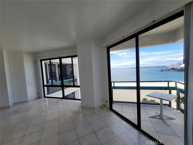 1310 E Ocean #905 photo 12