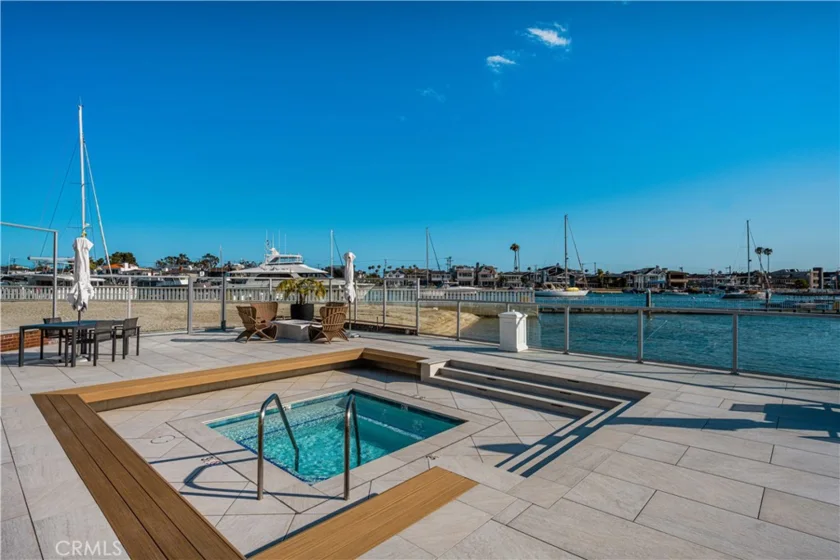 994 Bayside Cove photo 39