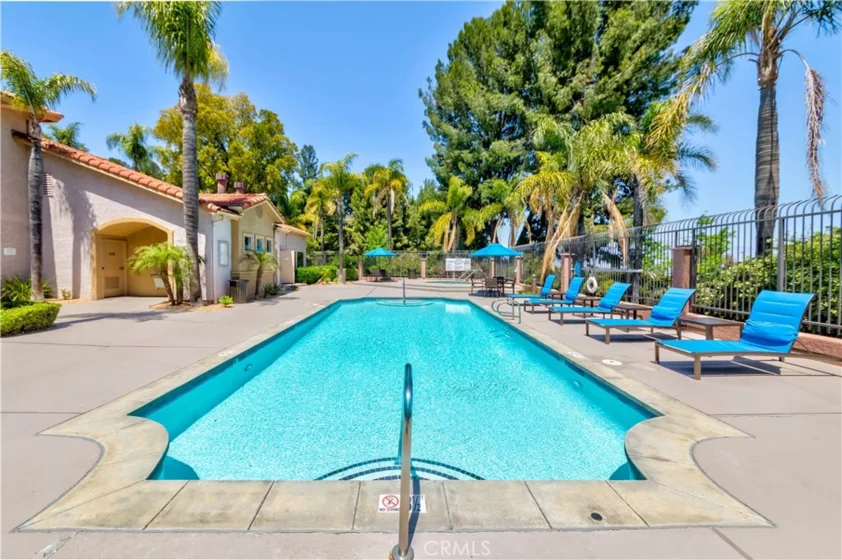 2400 Del Mar Way #207 photo 18