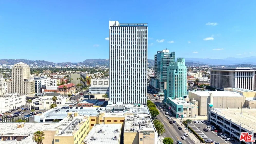 3810 Wilshire Boulevard #605 photo 43