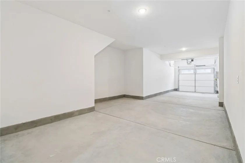 405 Lotus Drive photo 14