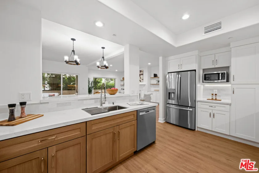 11115 Acama Street #104 photo 2