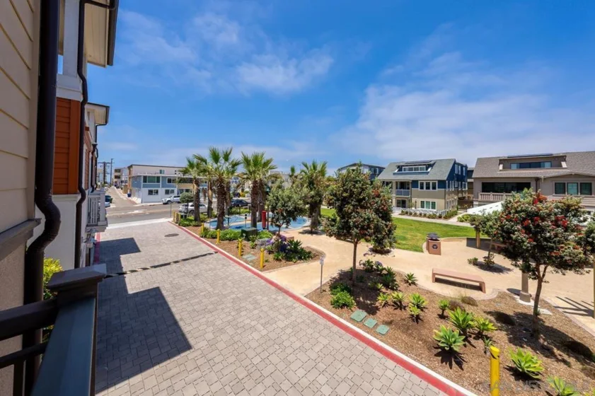 810 Santa Barbara Place photo 18