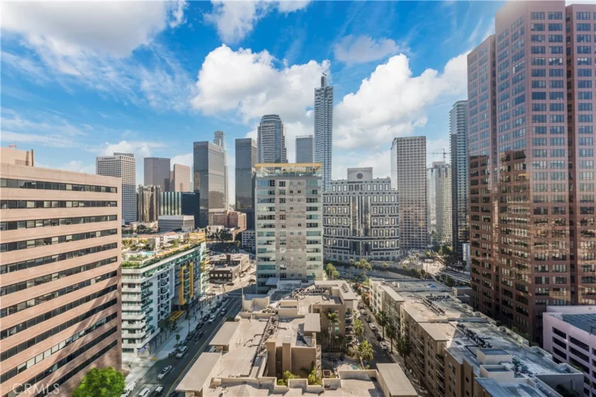 1100 Wilshire Boulevard #1707 photo 39