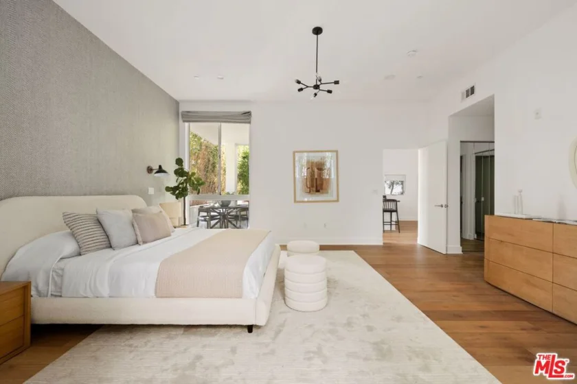 616 N Croft Avenue #2 photo 10