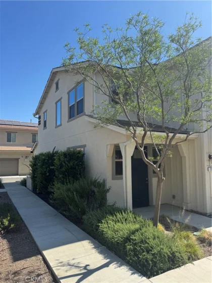 4260 Powell Way #118 photo 3