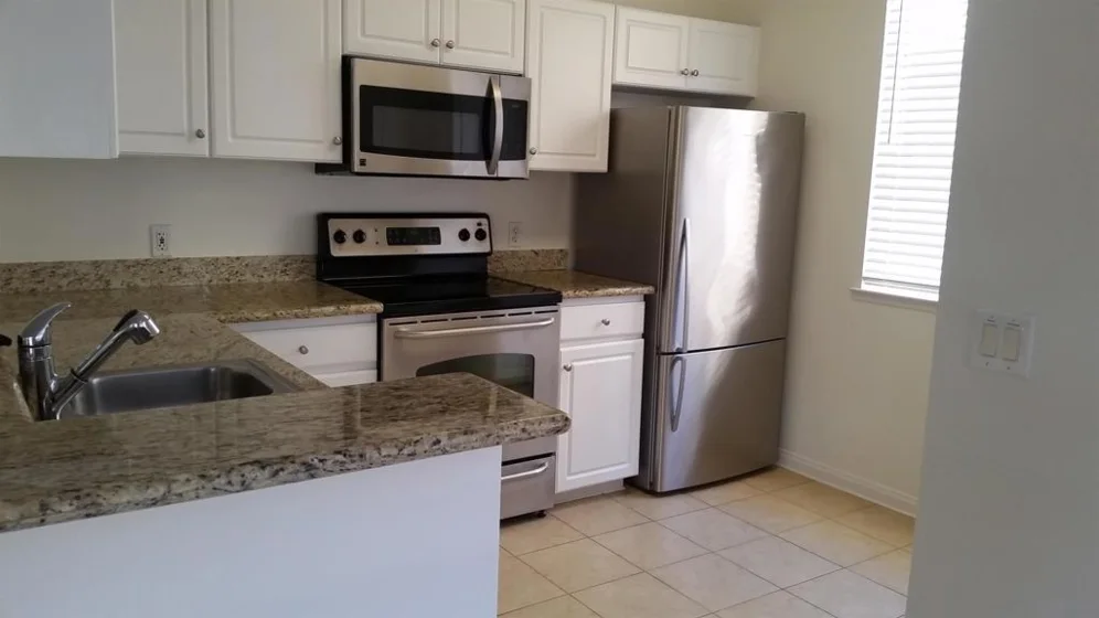 2250 Gill Village #909 photo 5