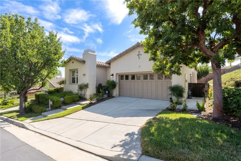 24082 Boulder Oaks Drive photo 1