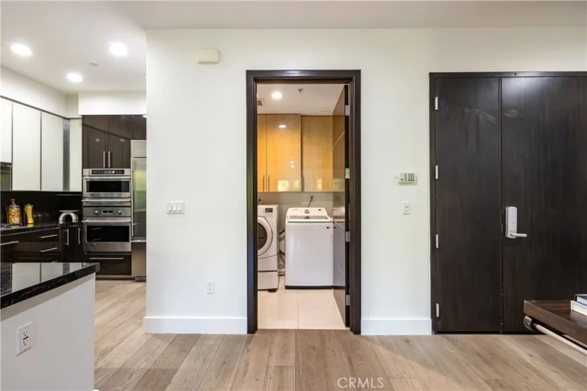 1318 S Roxbury #210 photo 26