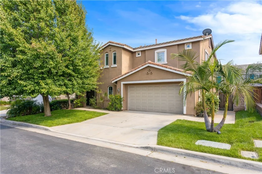 28383 Adrienne Street photo 2