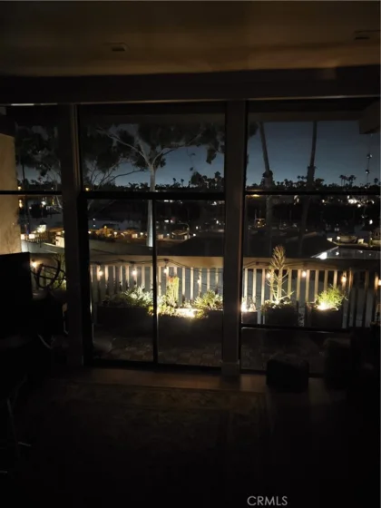 5201 Marina Pacifica S photo 2